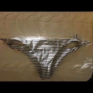 Mikoh Valencia striped side tie bottoms. Worn 3x